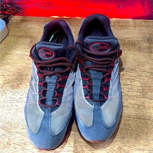 Air Max 95 Dynamic Flywire